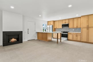2835 S Fairview St Unit C, Santa Ana, CA 92704
