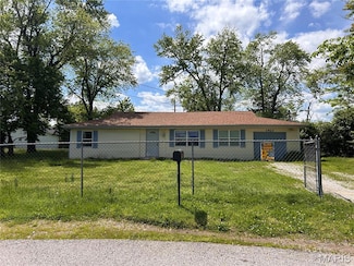 1923 Ridgeway Dr, Arnold, MO 63010