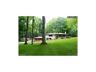 2245 N Orchard Rd NE, Bolivar, OH 44612