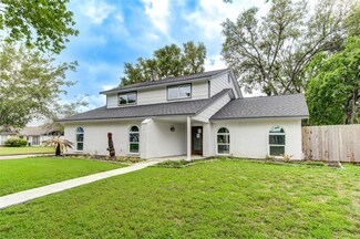 12215 Monticeto Ln, Stafford, TX 77477