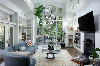 3207 Dartmouth Ave, Dallas, TX 75205