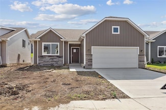 2917 Jerry St, van Meter, IA 50261