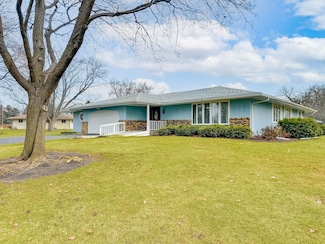 4827 Sudbury Ln, Rockford, IL 61101