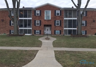 5533 Cresthaven Ln Unit 3B/11, Toledo, OH 43614