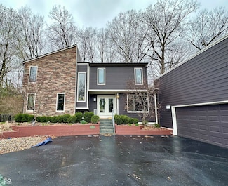 8224 Claridge Rd, Indianapolis, IN 46260