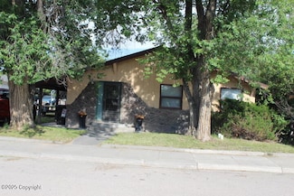 627 Pine St, Upton, WY 82730