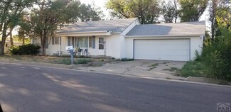 410 W Parkway Dr, Lamar, CO 81052