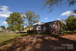140 Watkins St, Huntersville, NC 28078