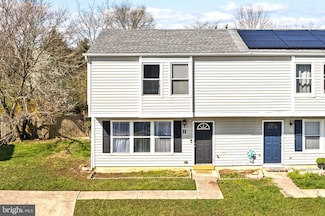 11 Farmhouse Ct, Sicklerville, NJ 08081