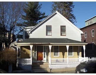 44 William St, Worcester, MA 01609