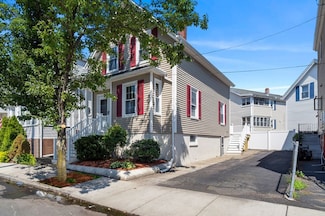 5 Davis St, Everett, MA 02149
