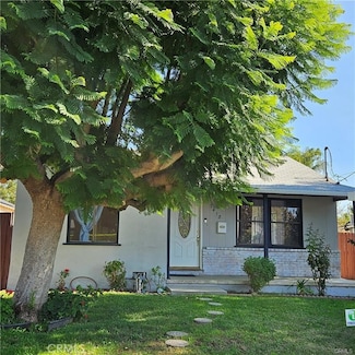 7418 Amigo Ave, Reseda, CA 91335