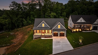 264 Goose Creek Cir, Soddy-Daisy, TN 37379