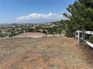 0 Dove Canyon Dr Unit IV25221122, Riverside (City), CA 92503