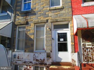 2136 N 32nd St, Philadelphia, PA 19121