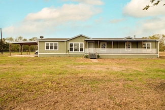 501 E Waverly Ave, Eagle Lake, TX 77434