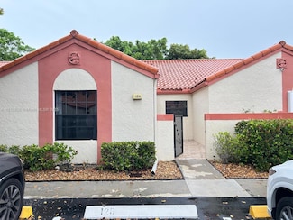 126 Centennial Ct Unit 126, Deerfield Beach, FL 33442