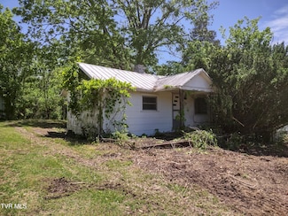 24099 Young Dr, Bristol, VA 24202