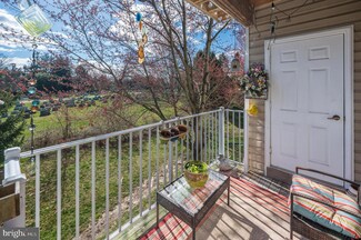 31 Kyle Way, Ewing, NJ 08628