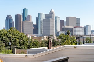2209 Crocker St, Houston, TX 77006
