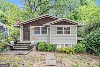 677 Holmes St NW, Atlanta, GA 30318