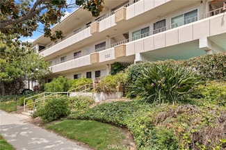 330 N Howard St Unit 201, Glendale, CA 91206