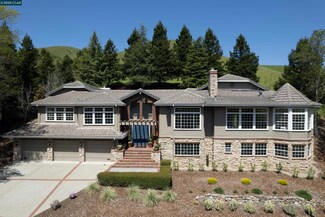 46 Merrill Cir N, Moraga, CA 94556