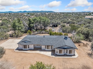 10683 El Centro Rd, Oak Hills, CA 92344
