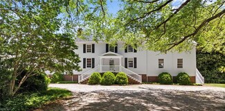5523 White Hall Rd, Gloucester, VA 23061