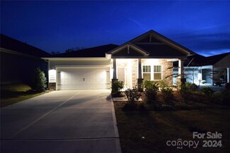 2201 Cherrybark Ct, Denver, NC 28037