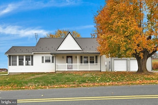 209 Ridge Rd, Pitman, PA 17964