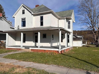 210 Brown Ave, Belington, WV 26250