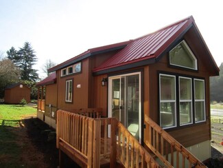 8372 Enchanted Way SE Unit A42, Turner, OR 97392