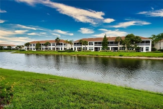 1172 Oxford Ln Unit 27, Naples, FL 34105