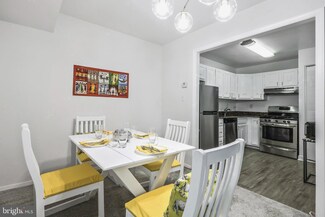 6143 Leesburg Pike Unit 207, Falls Church, VA 22041