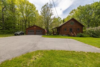 101 Walker Rd, Mechanic Falls, ME 04256