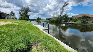 1818 NE 1st Place, Cape Coral, FL 33909