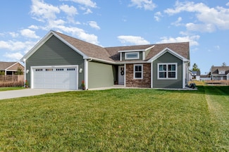 5860 Cottontop Crescent, Freeland, MI 48623