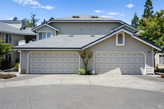 2111 Stonefield Ln Unit 12, Santa Rosa, CA 95403