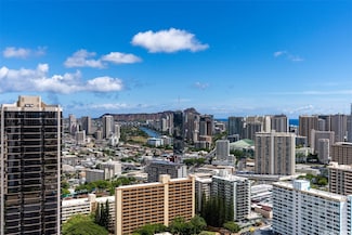 1515 Liona St Unit 3607, Honolulu, HI 96814