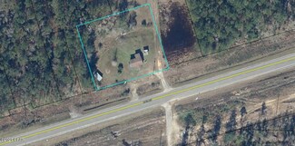 3328 Main St, Vernon, FL 32462