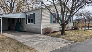 3341 Mariners Ln Unit 22 and 57, Arcadia, MI 49613
