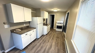 220 Hamilton St Unit Twnhs, Cambridge, MA 02139