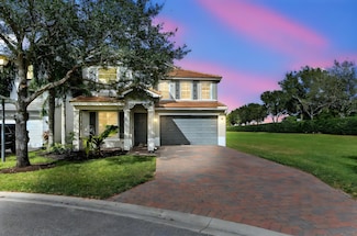 8639 Tally Ho Ln, Royal Palm Beach, FL 33411