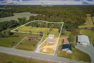 411 Allen Ferry Rd, Smithville, TN 37166