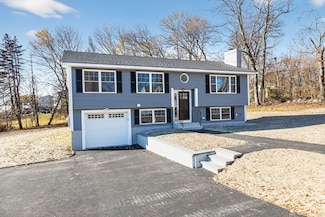 1 Purcell Dr, Billerica, MA 01821