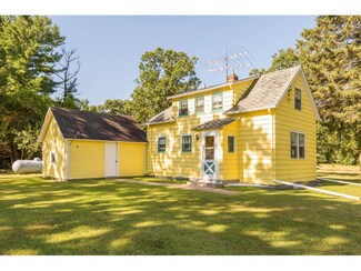4600 381st Ave NW, Dalbo, MN 55017
