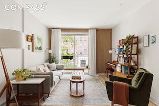 1015A President St Unit 2F, Brooklyn, NY 11225