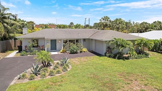744 Eastwind Dr, North Palm Beach, FL 33408