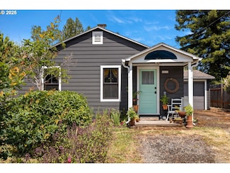 4315 SE Rhodesa St, Milwaukie, OR 97222
